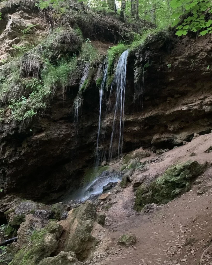 Водопад «Серебряный каскад»