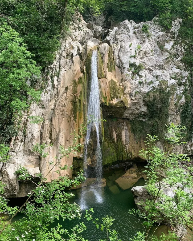 Агурские водопады в Сочи